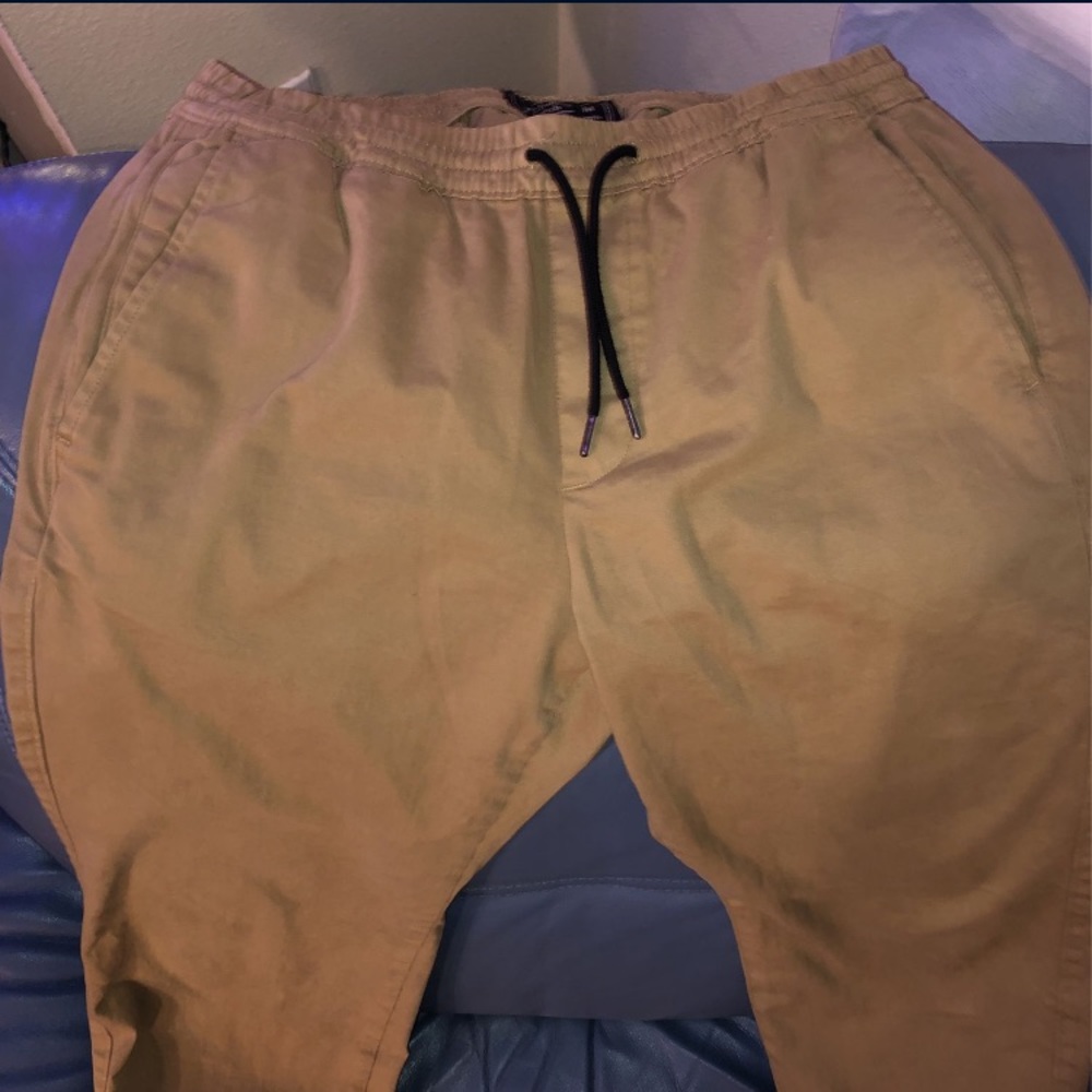 ABERCROMBIE AND FITCH JOGGERS